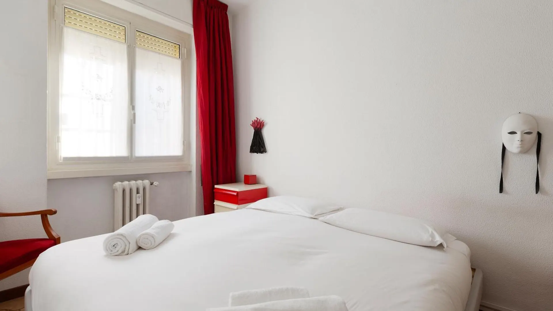 Milan-Linate Apartment With Balcony